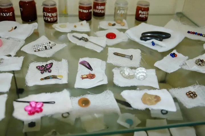 Севастопольские хирурги спасли ребёнка, проглотившего магнитные шарики