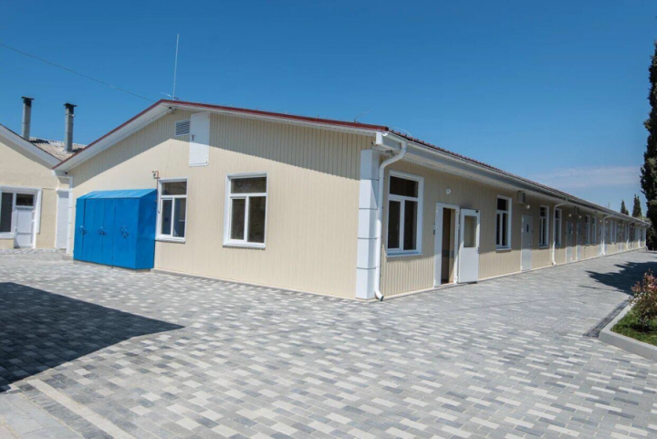 В Севастополе завершено строительство модульного корпуса инфекционной больницы