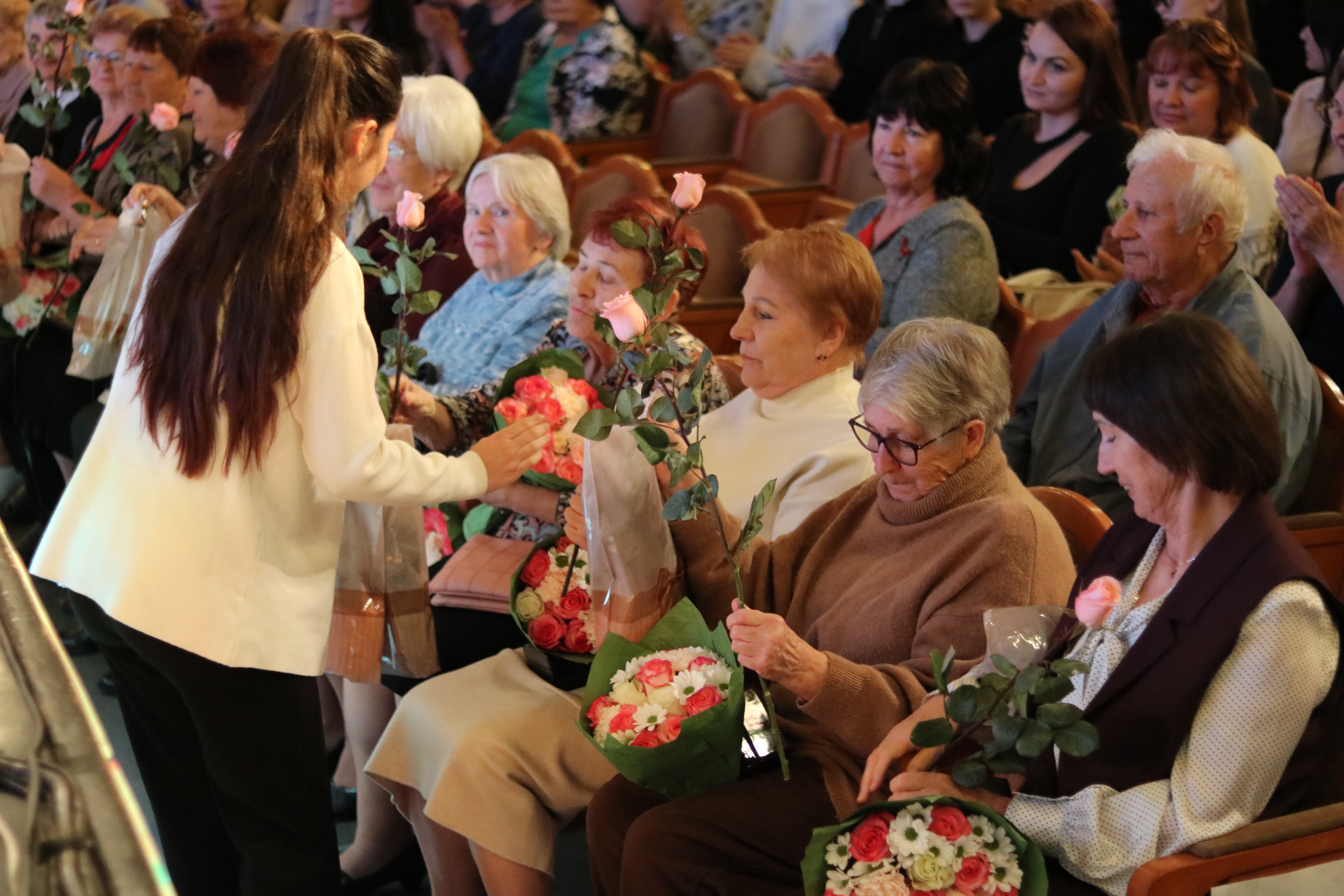 Всегда на передовой: 80-летний юбилей отмечает Городская больница № 4 на Северной стороне