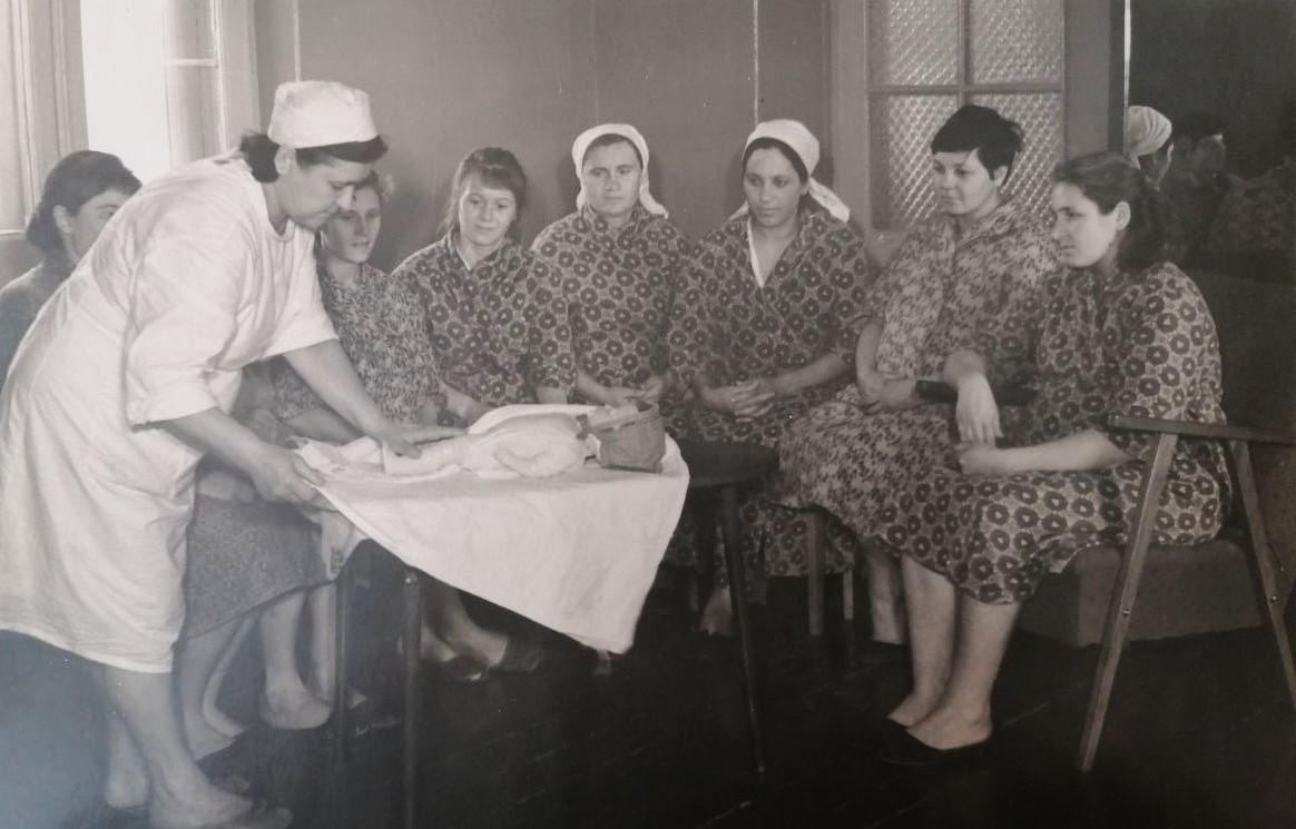 Всегда на передовой: 80-летний юбилей отмечает Городская больница № 4 на Северной стороне