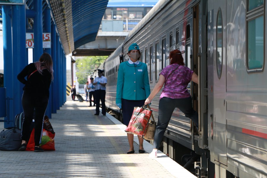 Пассажиров поезда «Санкт-Петербург – Севастополь» протестировали на COVID-19
