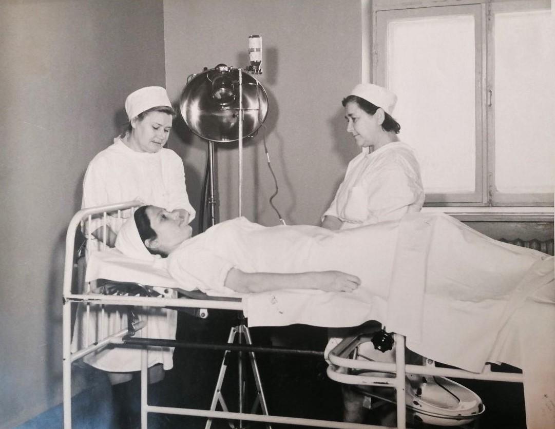 Всегда на передовой: 80-летний юбилей отмечает Городская больница № 4 на Северной стороне