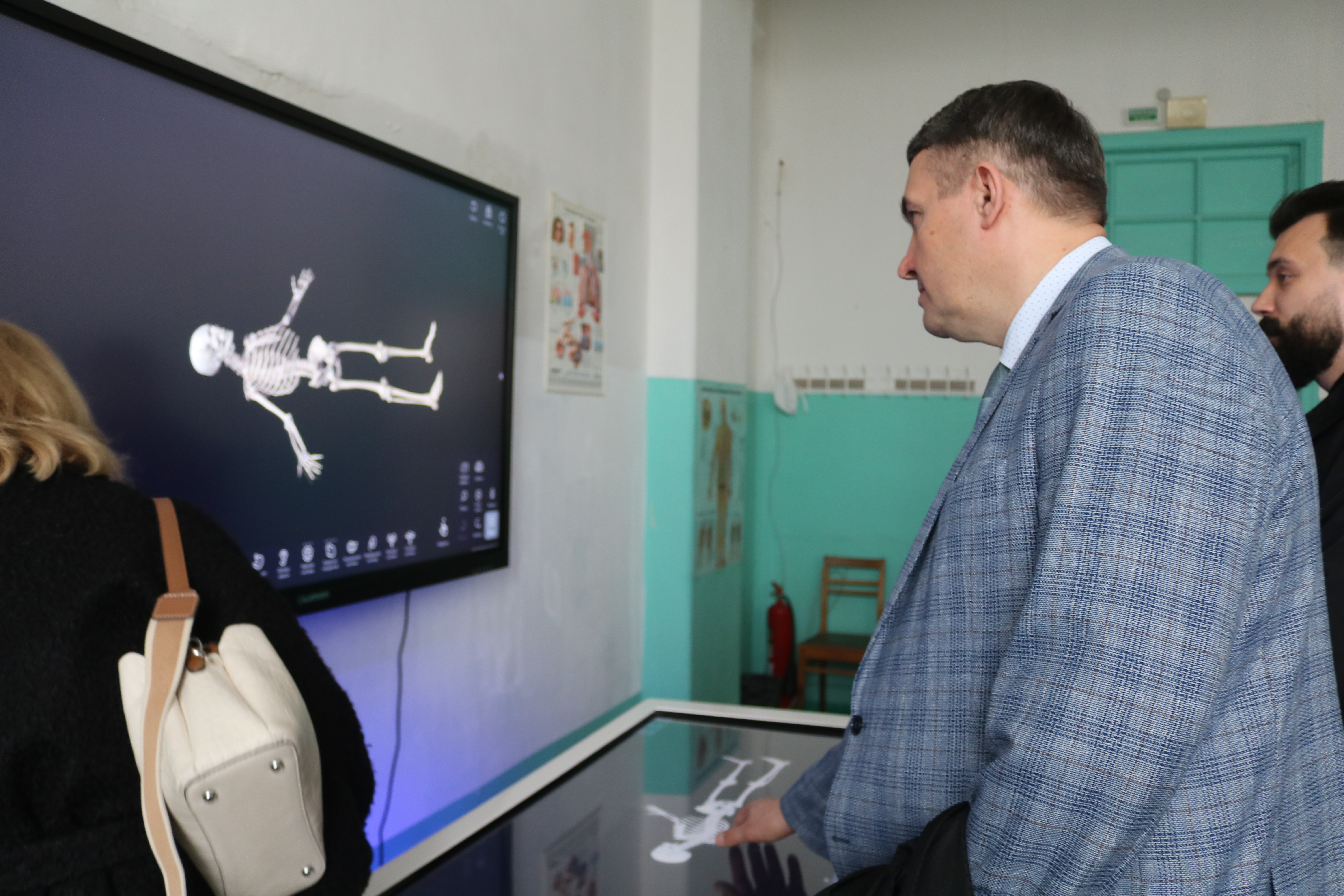 Представители медицинского сообщества Севастополя посетили Институт фундаментальной медицины и здоровьесбережения