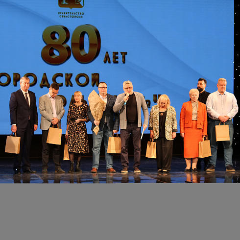 Всегда на передовой: 80-летний юбилей отмечает Городская больница № 4 на Северной стороне