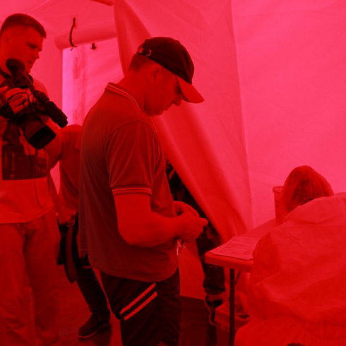 На въездах в Севастополь установлены новые медицинские модули для тестирования на COVID-19